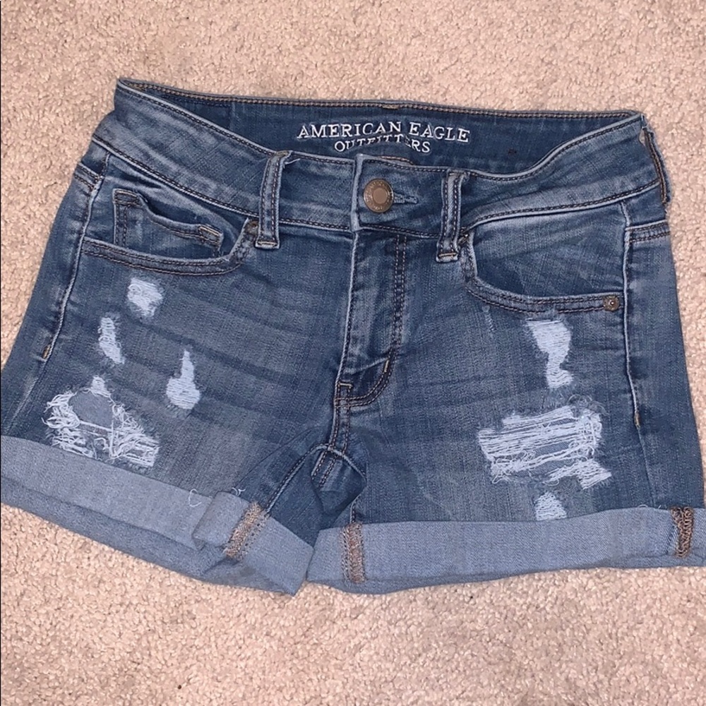 Jean shorts with rips